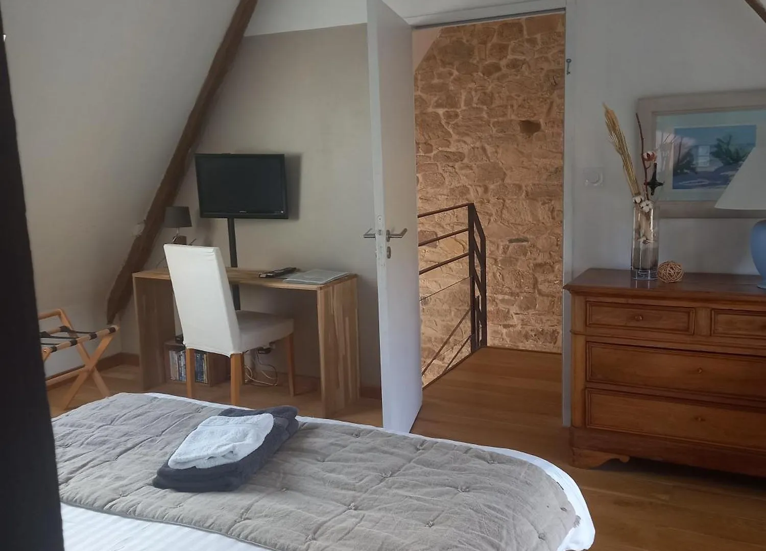 La chambre du Grand Val Caden Maison d'hôtes